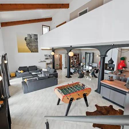 Casa Nova 3*